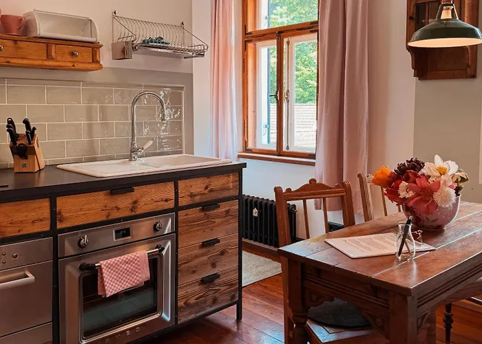 Individuelles Kreativ-apartment Direkt Am Kochelsee شقة